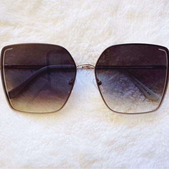 Monica Clear Blue Geometric Sunglasses - Picture 1 of 13